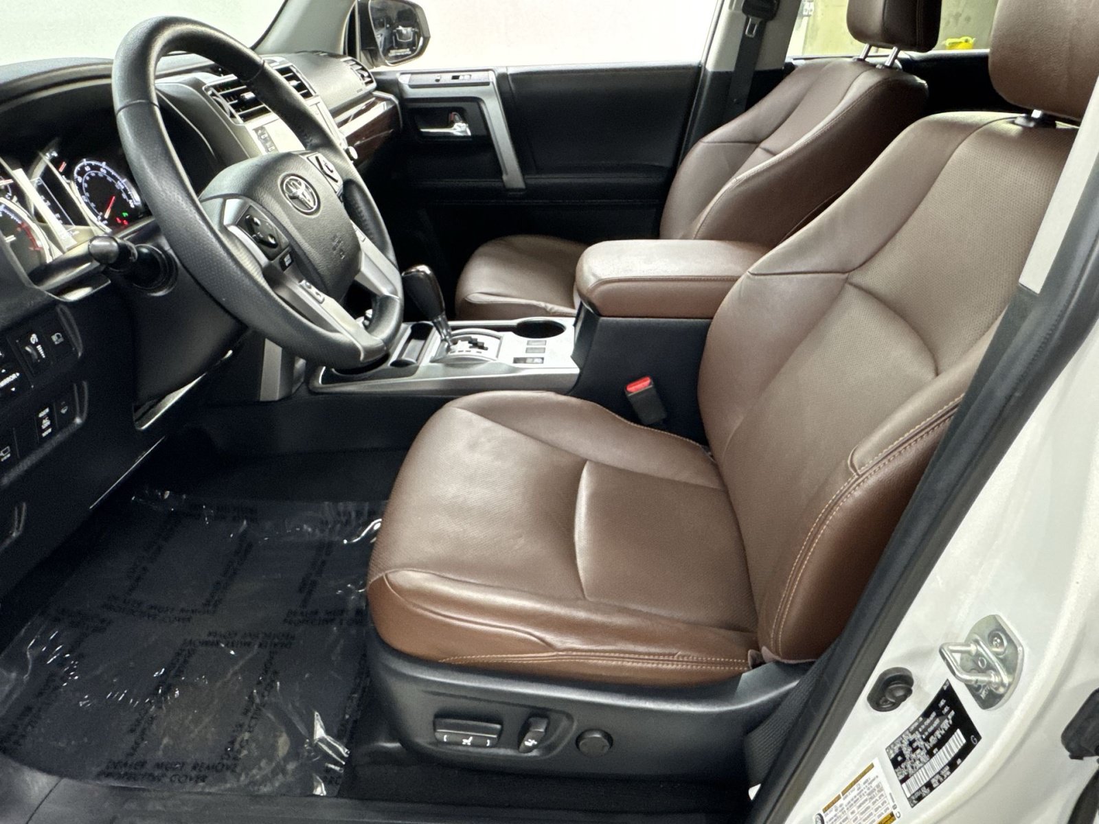 Used 2022 Toyota 4Runner Limited AWD/4WD image 16