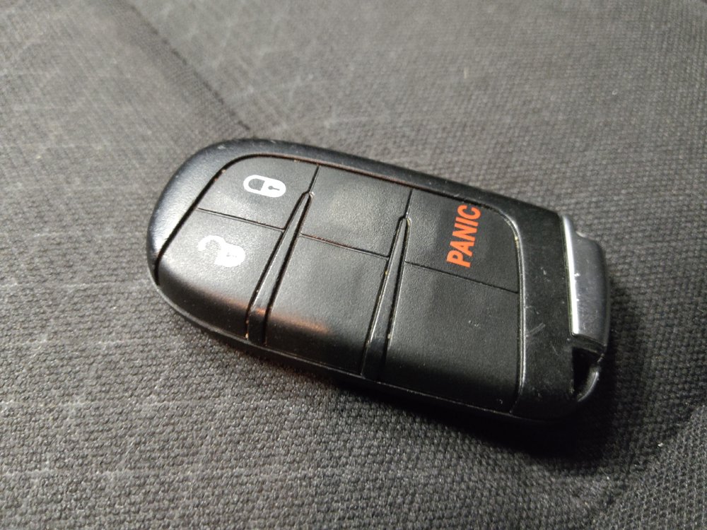 Used 2021 Jeep Grand Cherokee Laredo RWD image 32