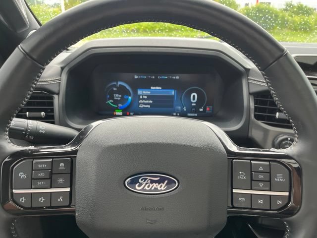 Used 2024 Ford F150 Lightning Platinum AWD/4WD image 34