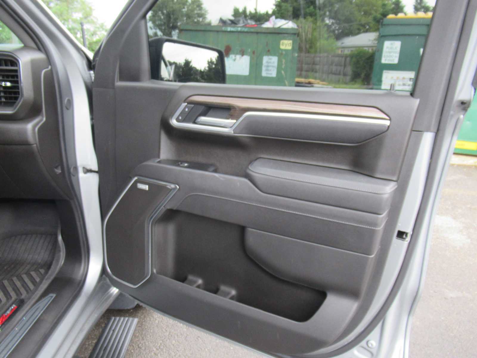 Used 2026 Chevrolet Silverado 1500 RST w/ RST All Star Premium Package AWD/4WD image 13