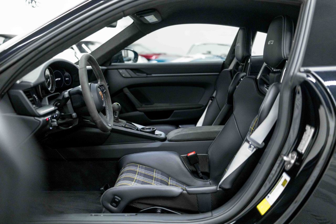 Used 2022 Porsche 911 GT3 RWD image 42