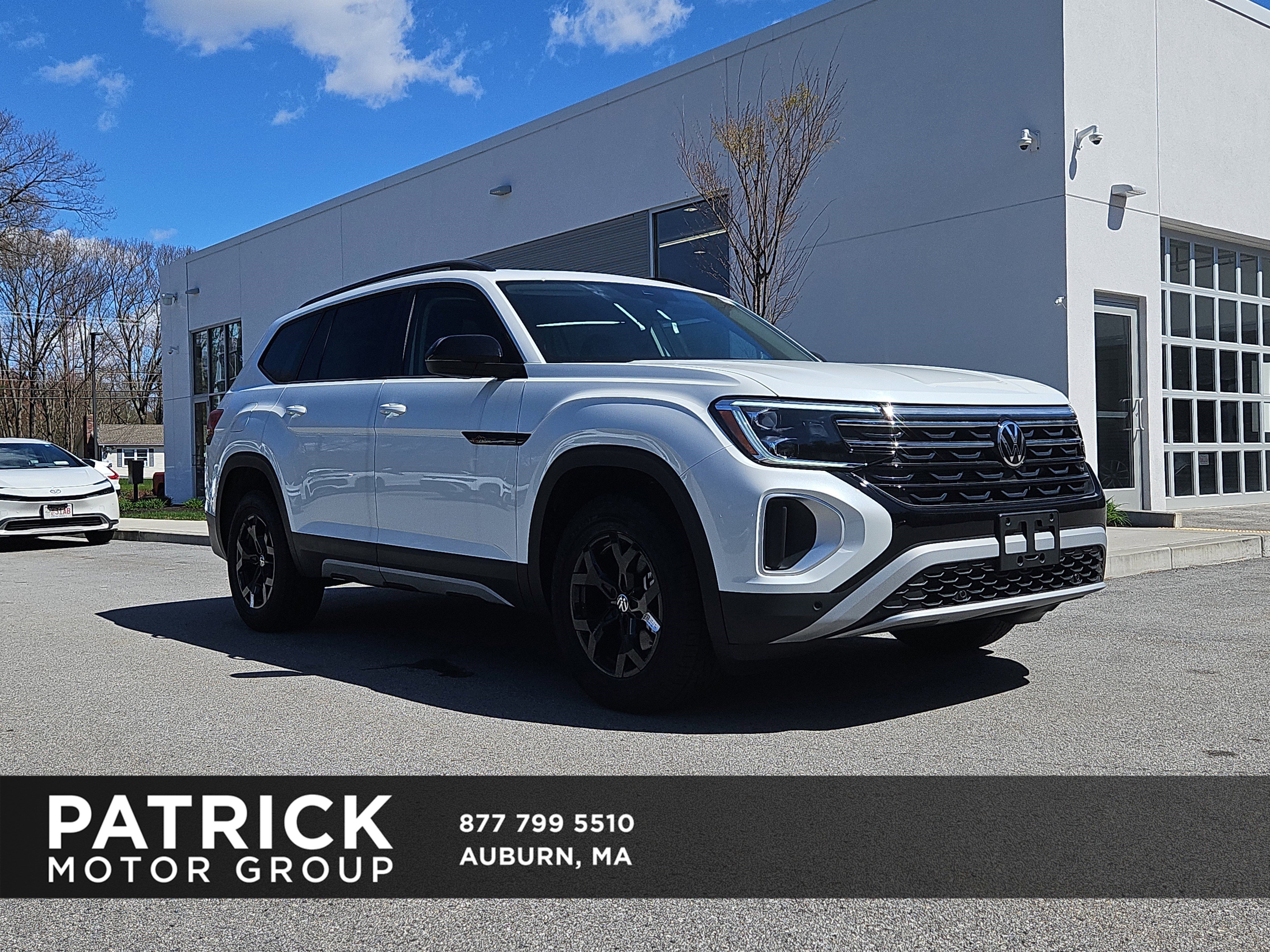 New 2026 Volkswagen Atlas Peak Edition