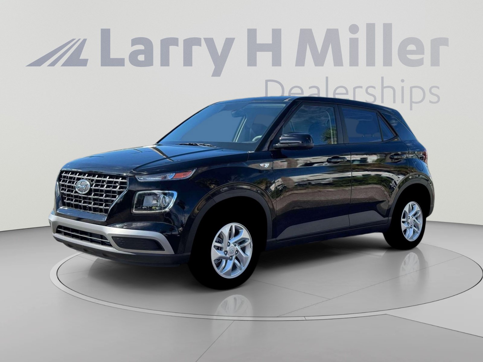New 2026 Hyundai Venue SE FWD image 2