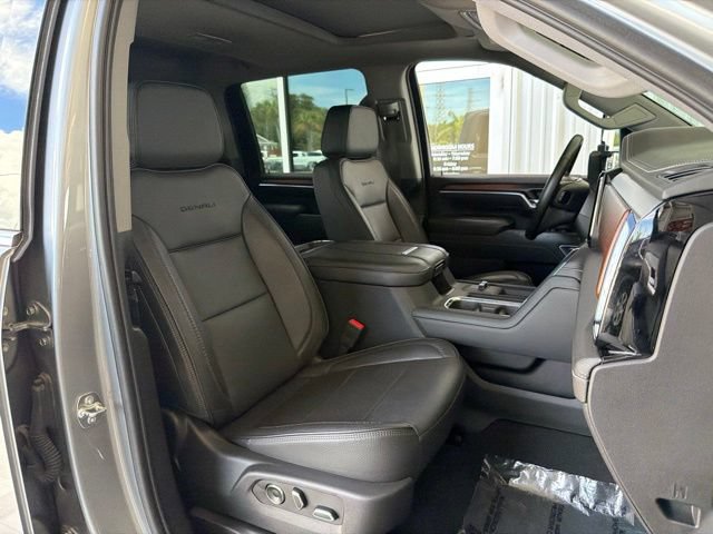 Used 2025 GMC Sierra 2500 Denali w/ Denali Reserve Package AWD/4WD image 25