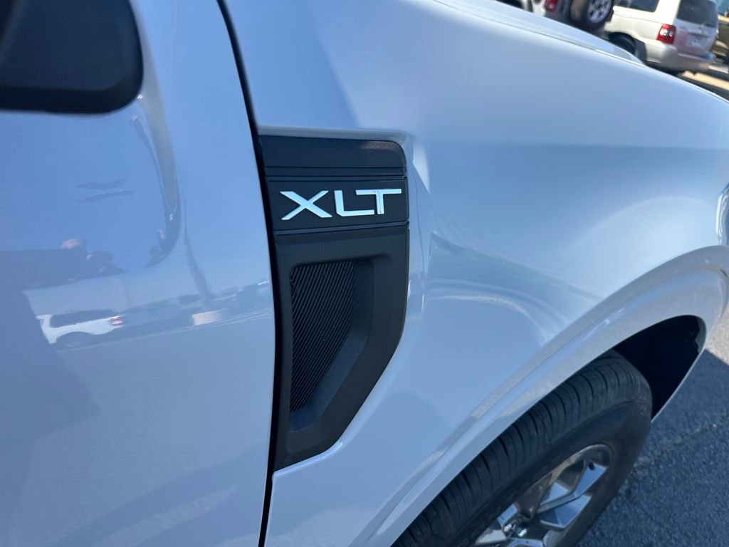 New 2025 Ford Maverick XLT image 22