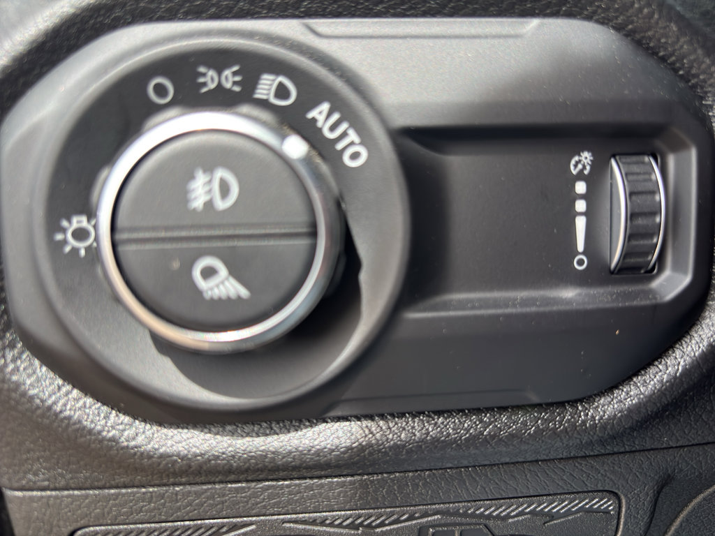 New 2026 Jeep Gladiator Sport image 16