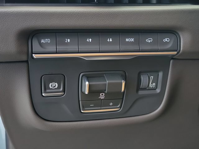 New 2026 Cadillac Escalade ESV Luxury w/ Touring Package AWD/4WD image 20