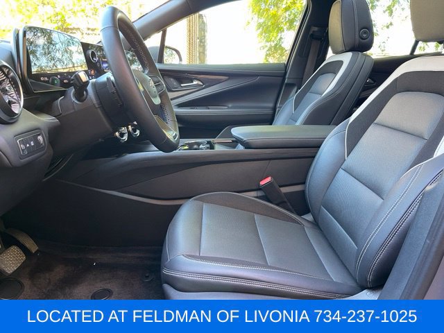 Used 2024 Chevrolet Blazer EV LT AWD/4WD image 19