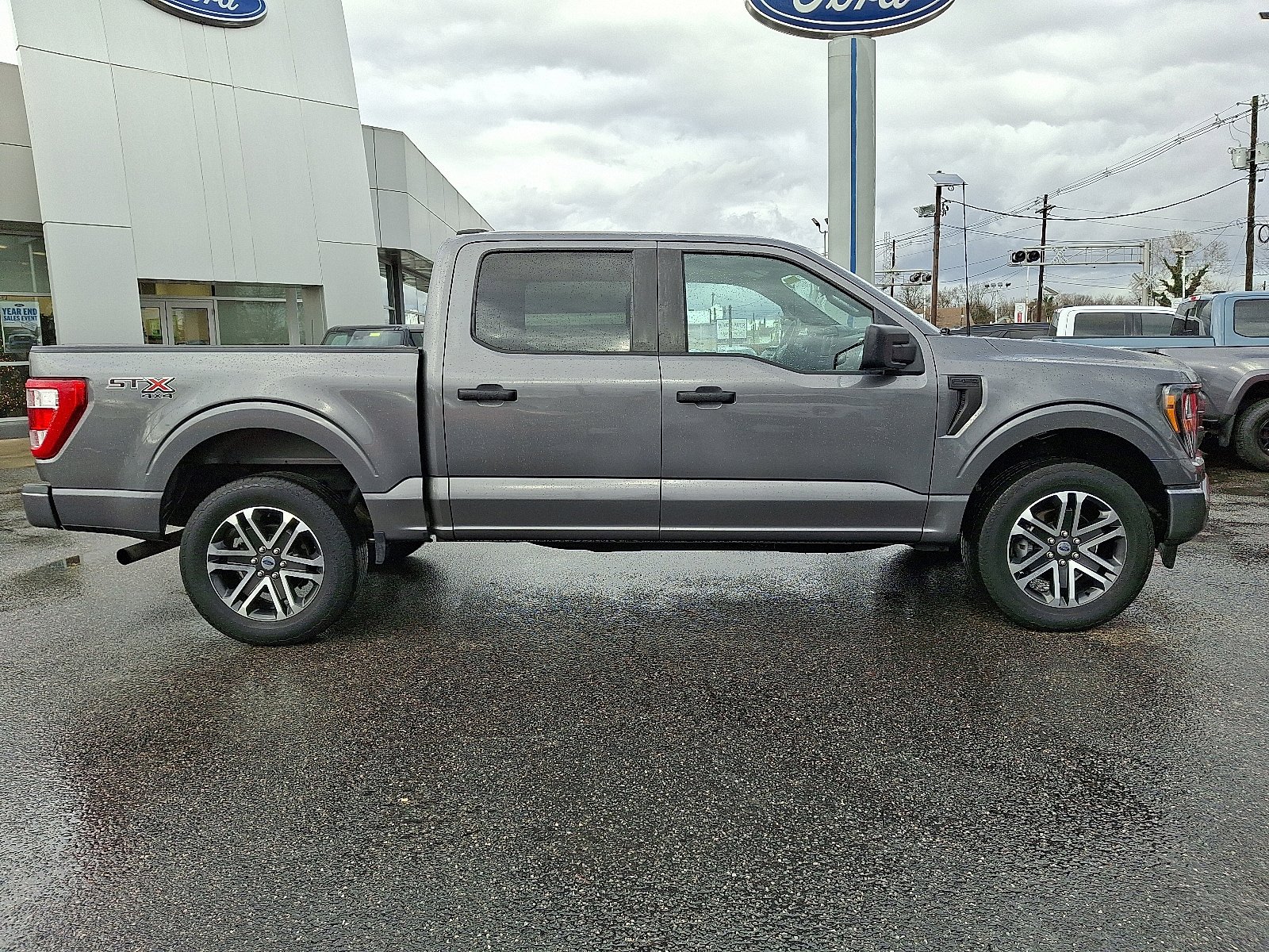 Certified 2023 Ford F150 XL w/ STX Appearance Package AWD/4WD image 7