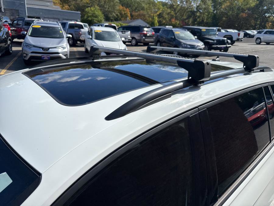 Used 2021 Volkswagen Tiguan SE R-Line image 5