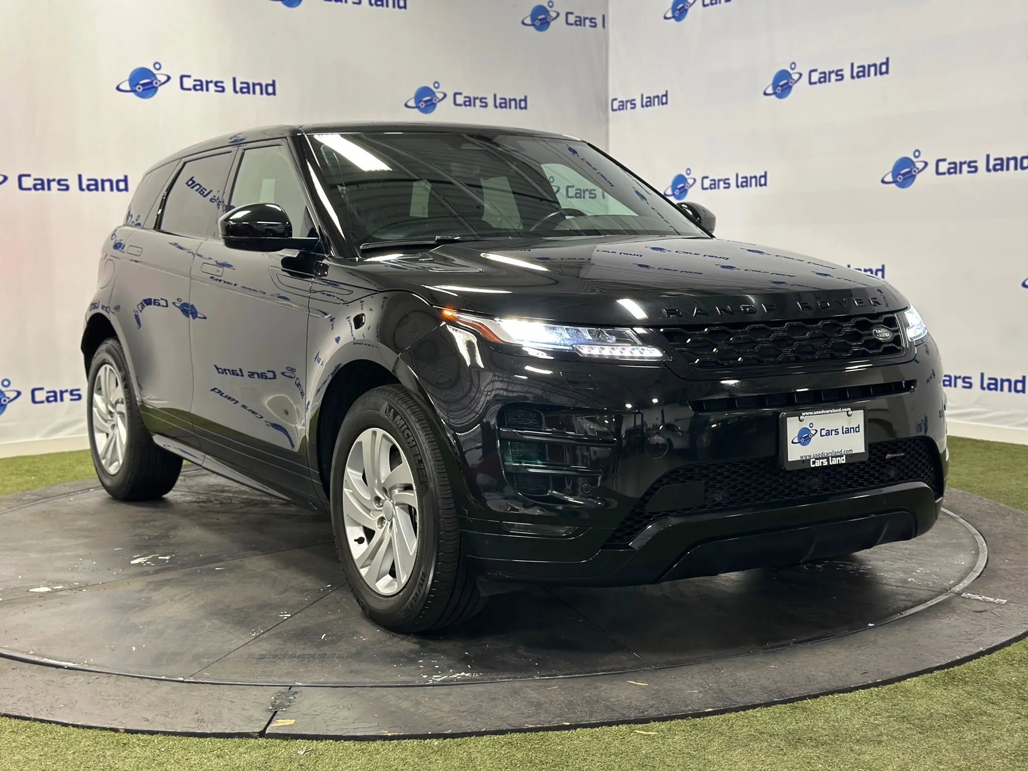 Used 2022 Land Rover Range Rover Evoque R-Dynamic S image 1