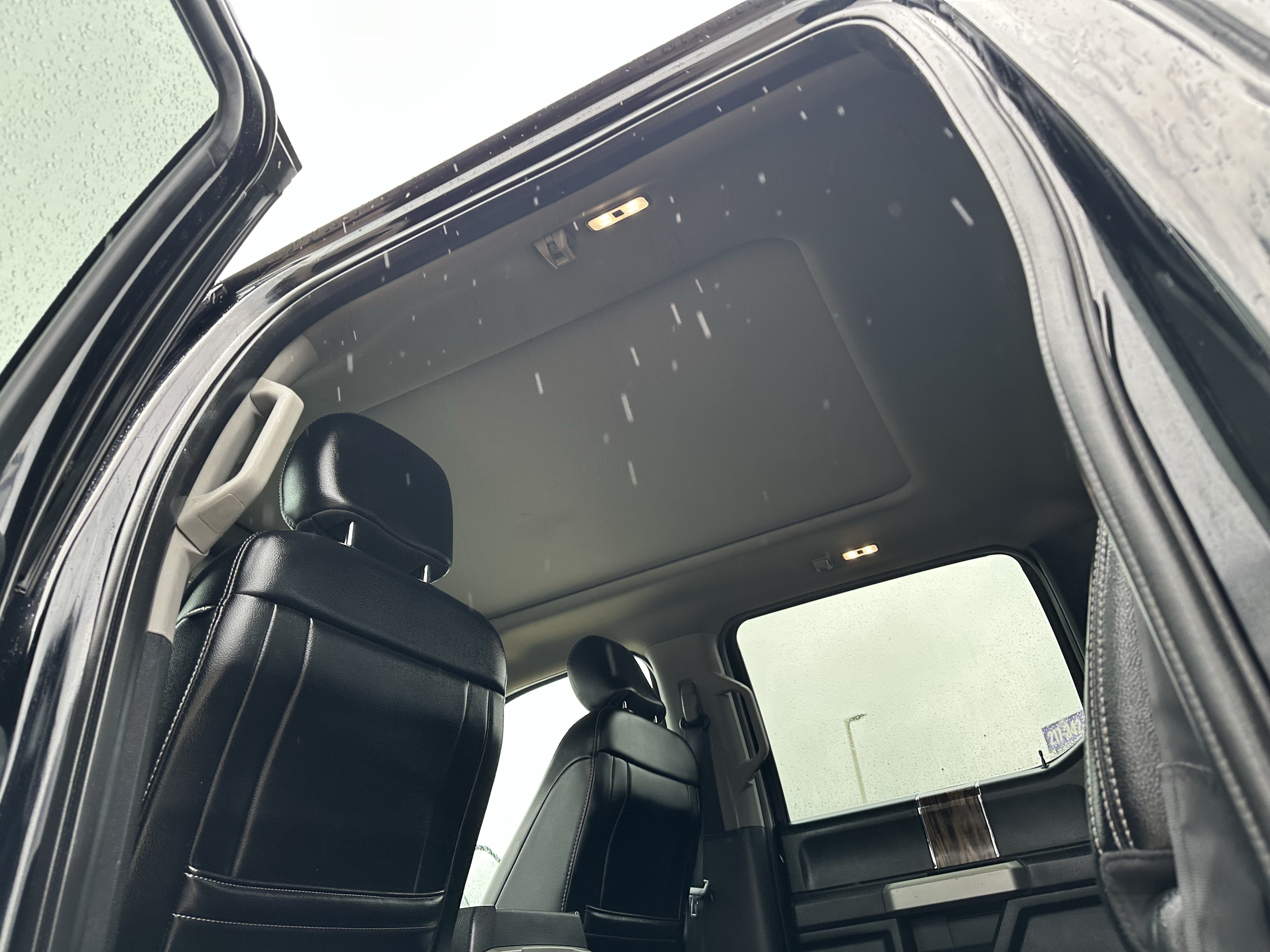 Used 2018 Ford F150 Lariat RWD image 11