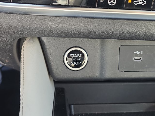 Certified 2023 Nissan Rogue SL AWD/4WD image 28