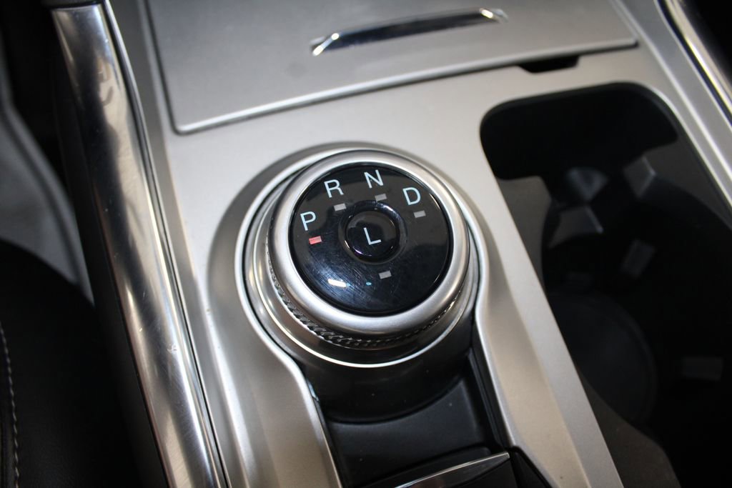 Used 2022 Ford Explorer XLT w/ Equipment Group 202A image 56