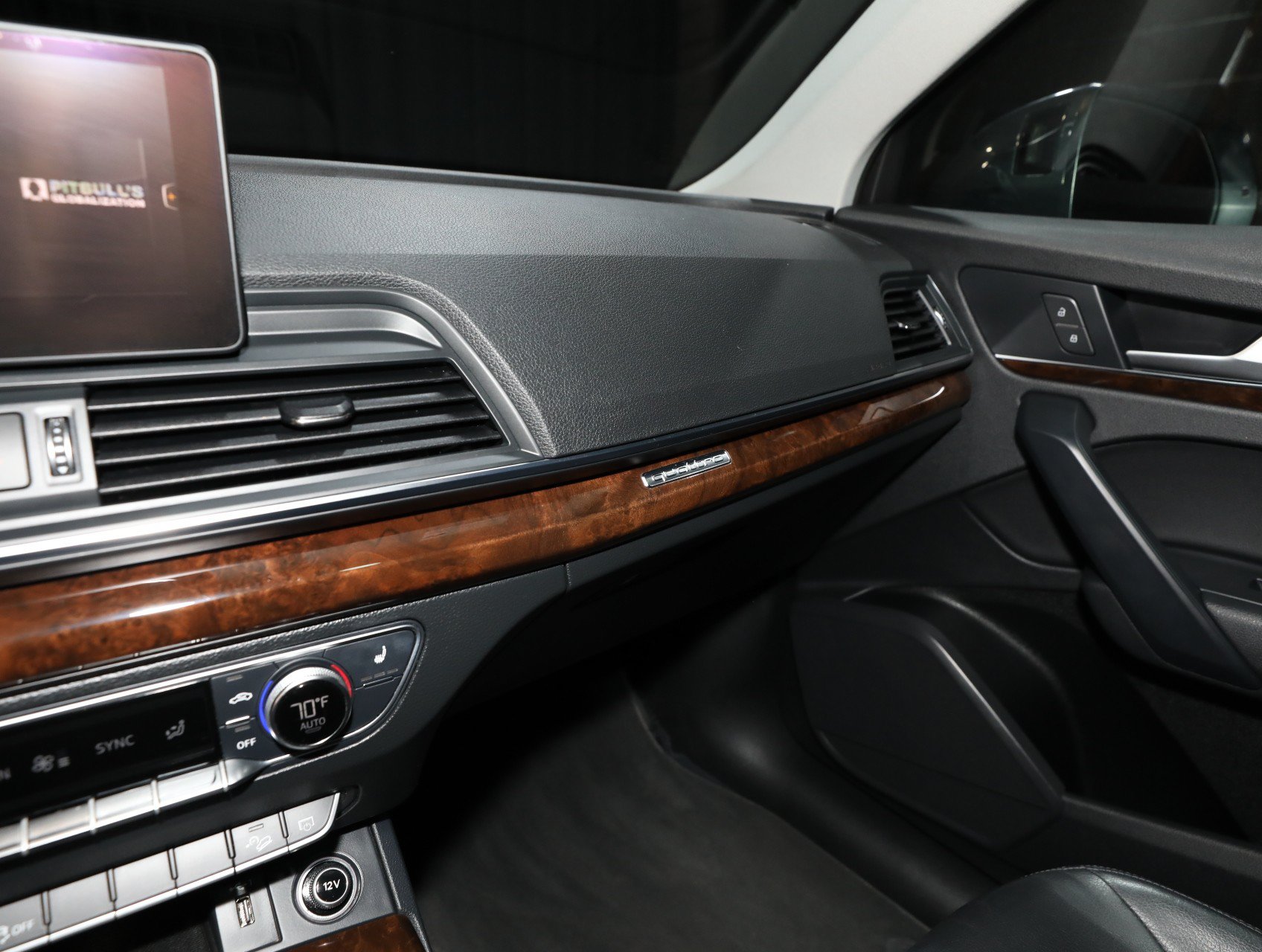 Used 2019 Audi Q5 2.0T Premium w/ Convenience Package AWD/4WD image 45