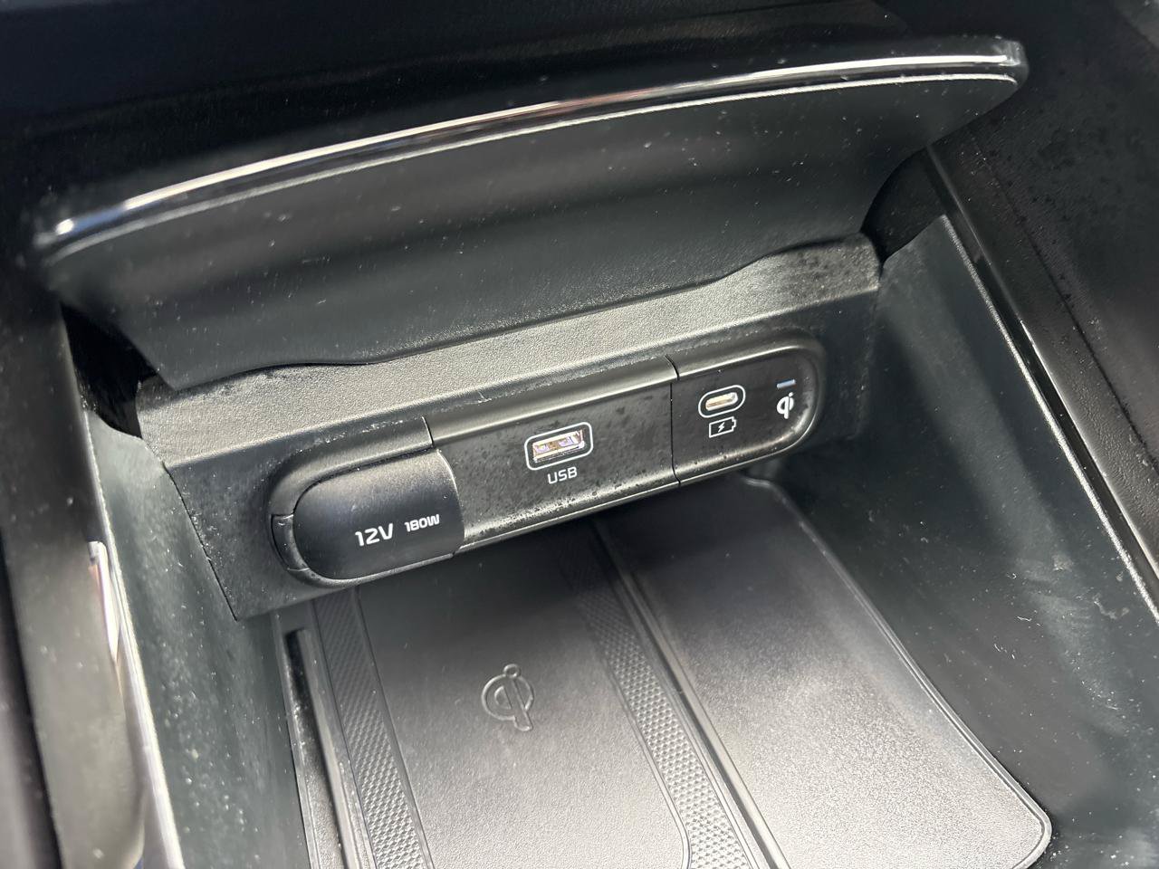 Used 2025 Kia Telluride S AWD/4WD image 28