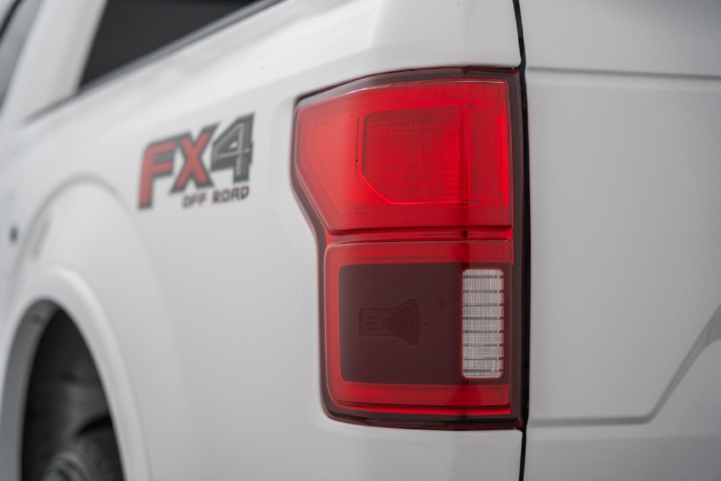 Used 2020 Ford F150 XLT w/ Equipment Group 302A Luxury AWD/4WD image 8
