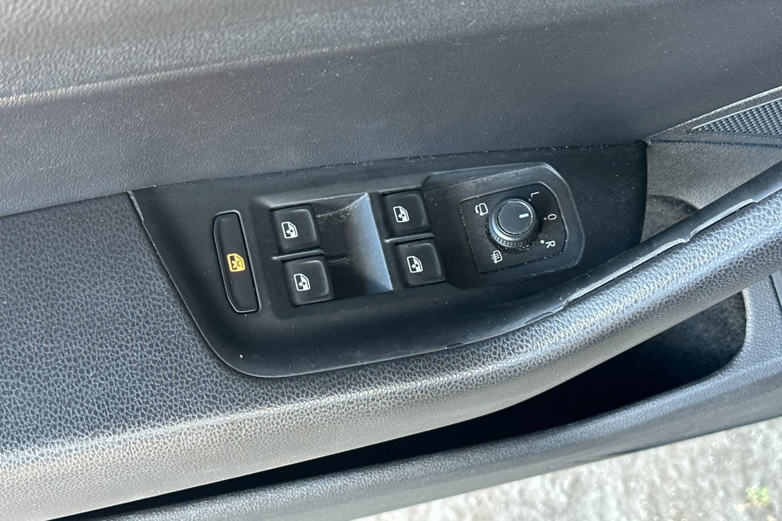 Used 2019 Volkswagen Arteon SEL Premium AWD/4WD image 15
