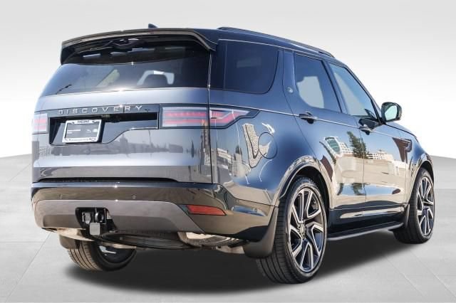 Certified 2025 Land Rover Discovery Dynamic SE AWD/4WD image 4