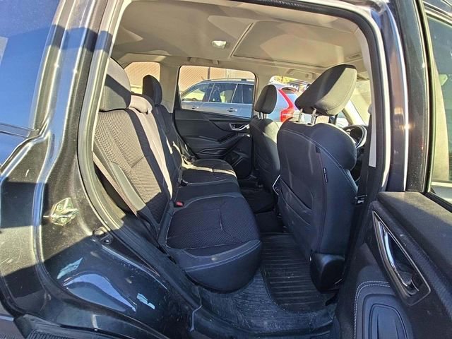 Used 2019 Subaru Forester Premium image 12