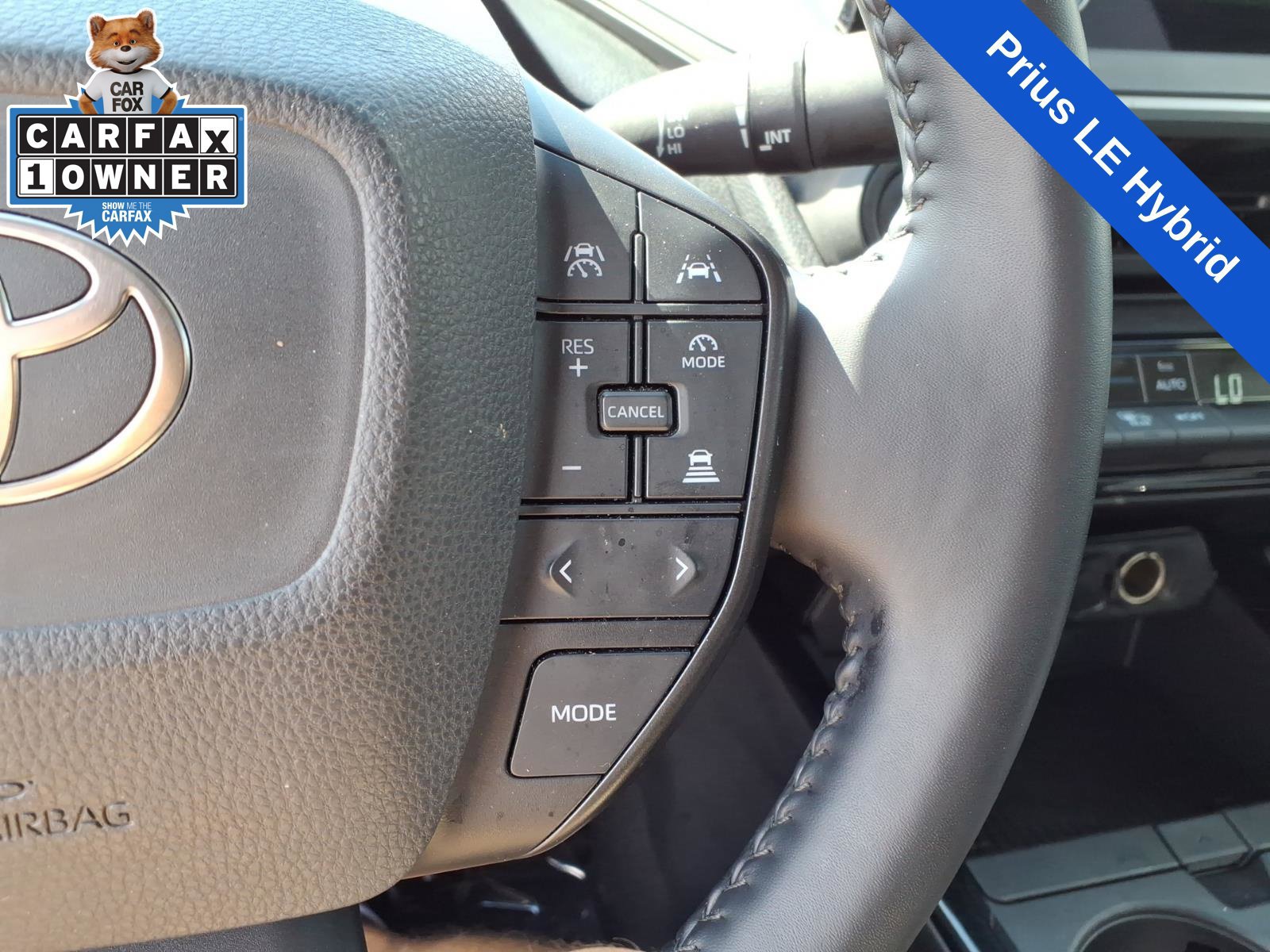 Used 2024 Toyota Prius LE FWD image 23