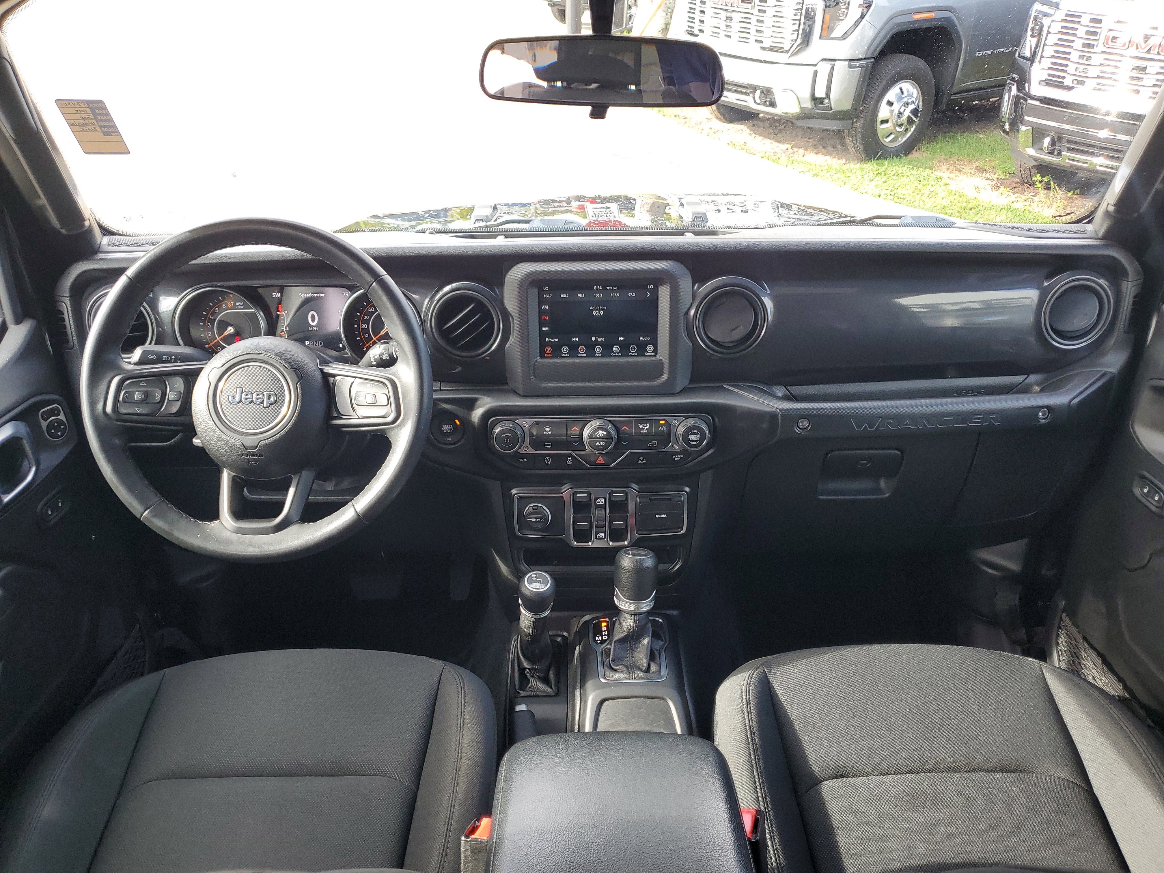 Used 2022 Jeep Wrangler Unlimited Sport image 17