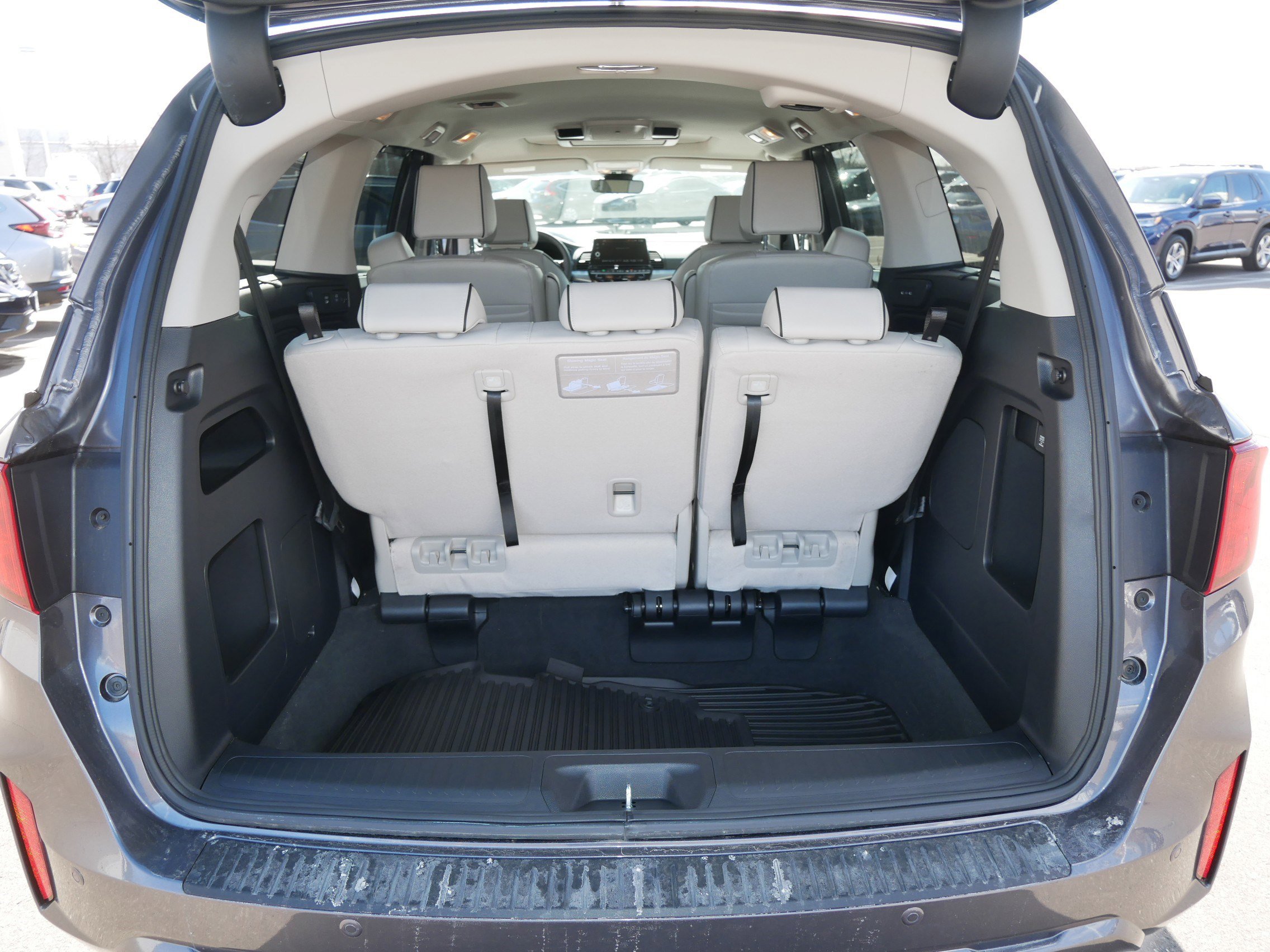 Certified 2026 Honda Odyssey Touring image 18