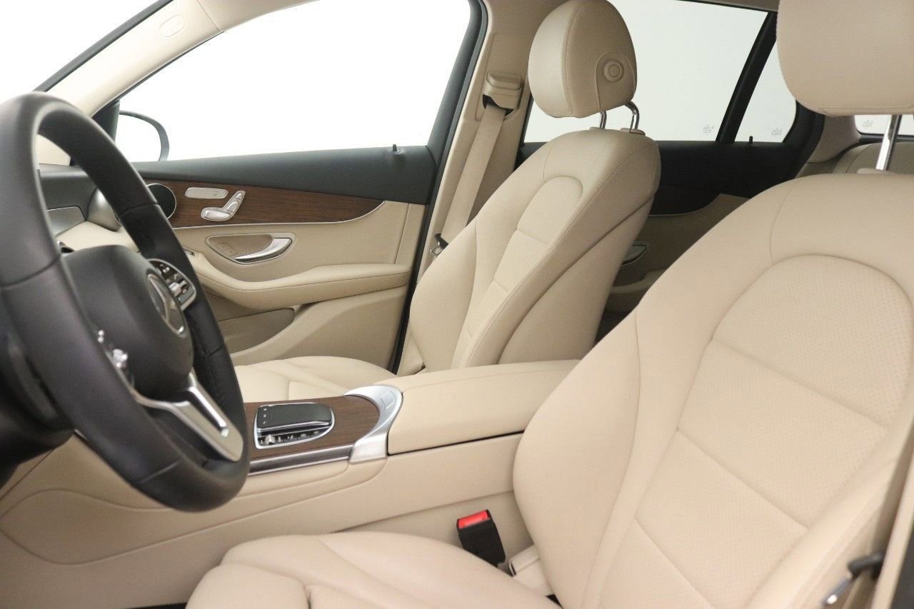 Certified 2022 Mercedes-Benz GLC 300 image 30