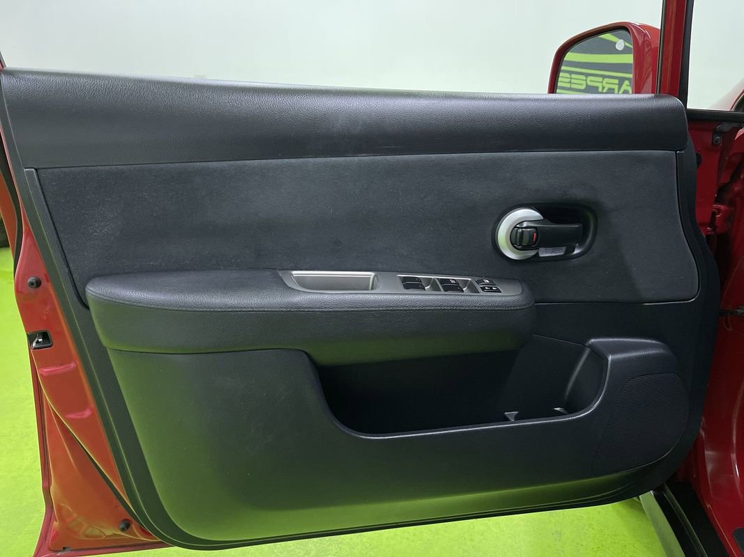 Used 2012 Nissan Versa 1.8 S w/ Plus Pkg image 16