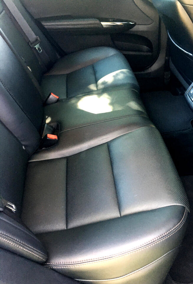 Used 2018 Toyota Avalon XLE Premium image 17