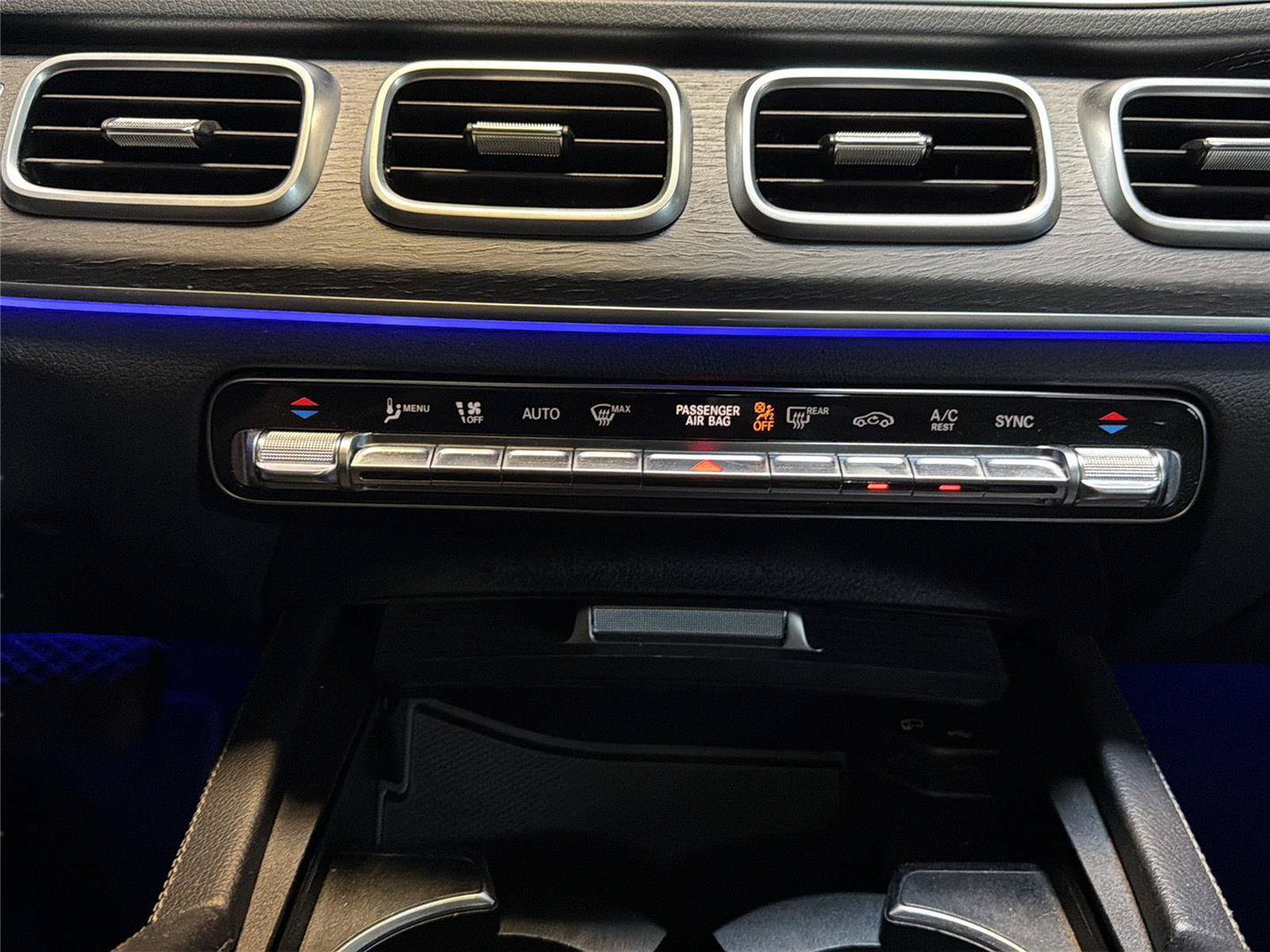 Used 2022 Mercedes-Benz GLS 450 4MATIC image 26