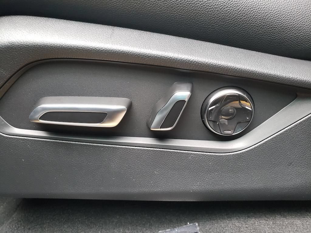 New 2026 Acura MDX SH-AWD image 7
