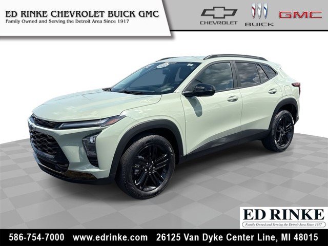 Used 2025 Chevrolet Trax ACTIV w/ Driver Confidence Package FWD image 1