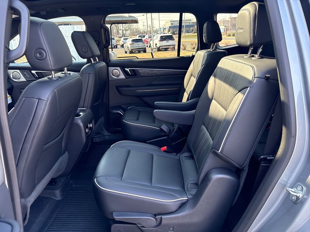 New 2025 Buick Enclave Avenir w/ Super Cruise Package image 38