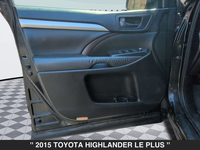 Used 2015 Toyota Highlander Plus AWD/4WD image 10