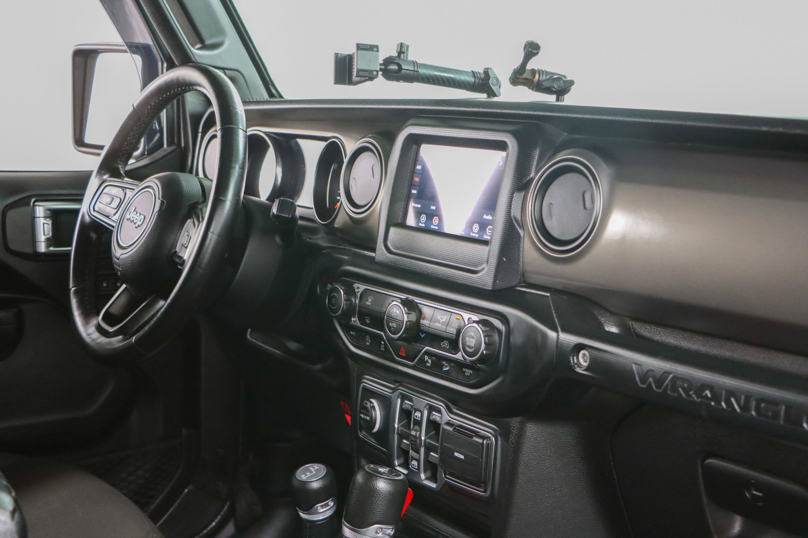Used 2018 Jeep Wrangler Unlimited Sport S AWD/4WD image 26
