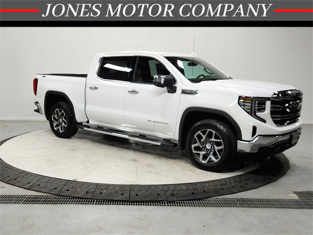 Used 2024 GMC Sierra 1500 SLT w/ SLT Premium Package image 1