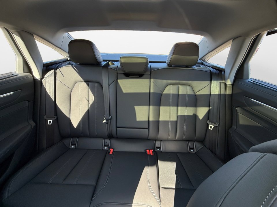 New 2026 Audi A6 Premium Plus AWD/4WD image 12