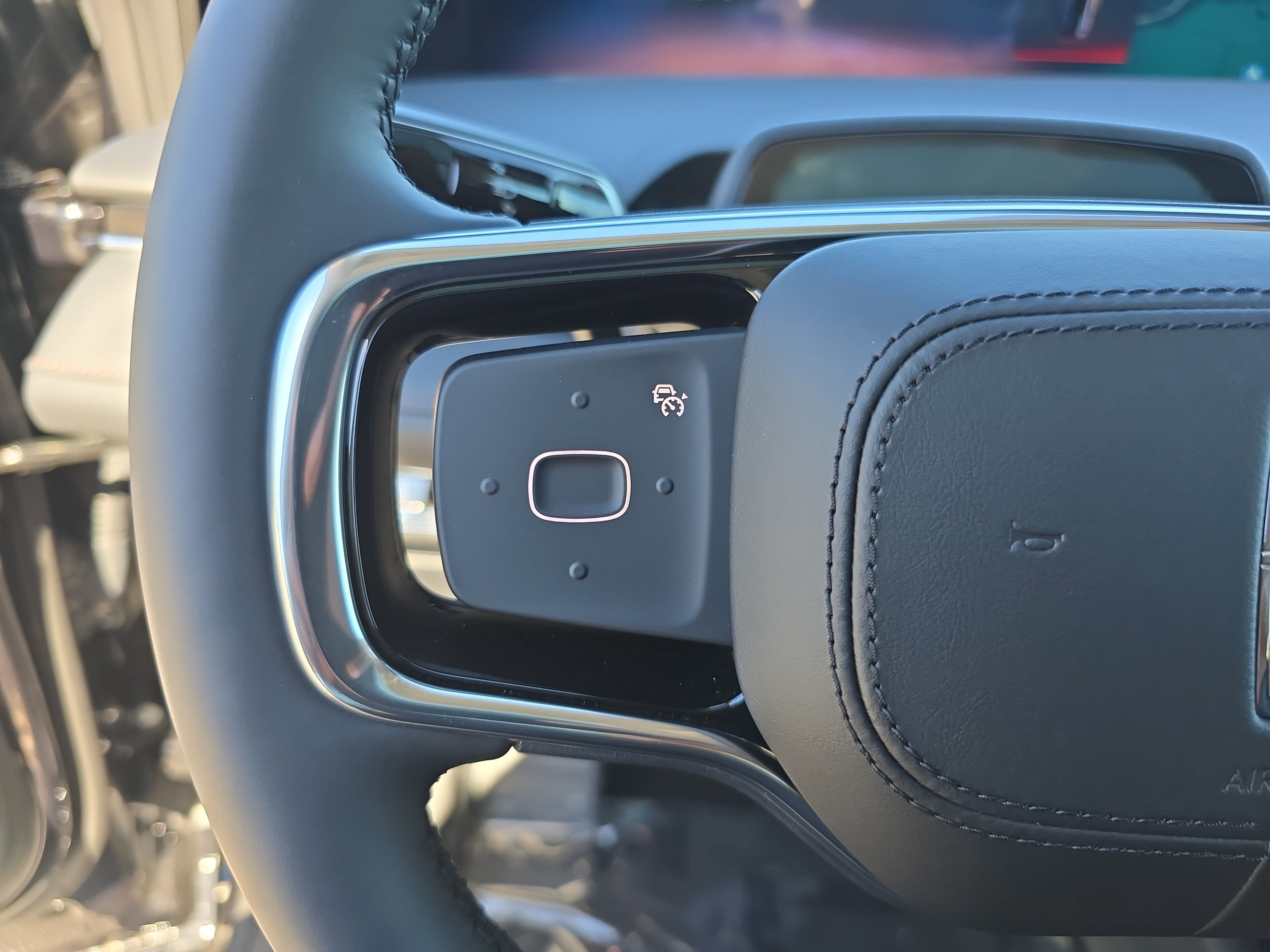 New 2026 Lincoln Nautilus Reserve AWD/4WD image 16