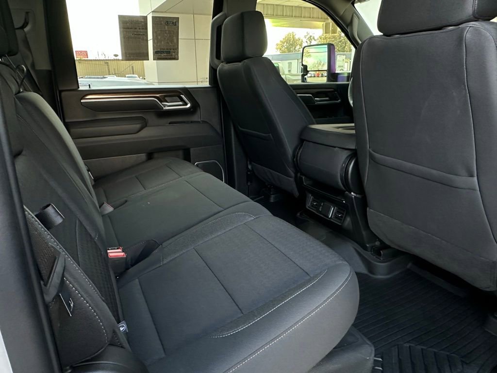 Used 2025 Chevrolet Silverado 2500 LT w/ Safety Package image 18