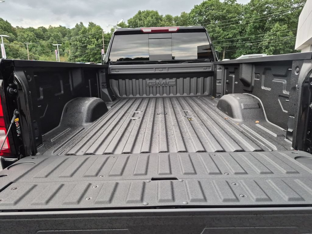 New 2026 GMC Sierra 2500 SLE w/ SLE Value Package; AWD/4WD image 22