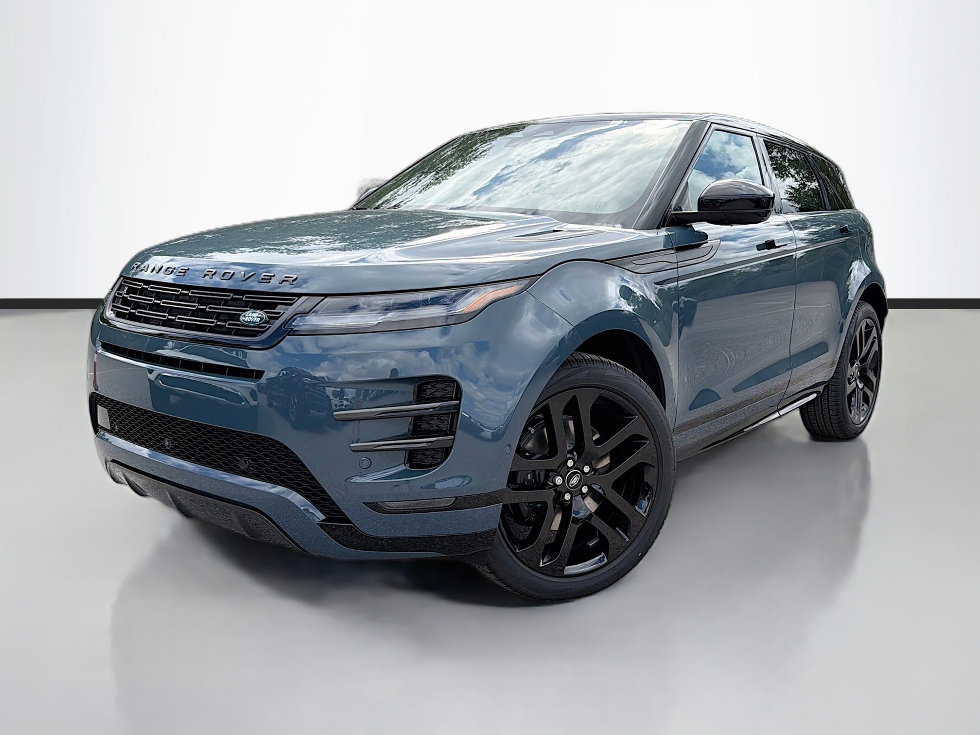 New 2026 Land Rover Range Rover Evoque Dynamic SE