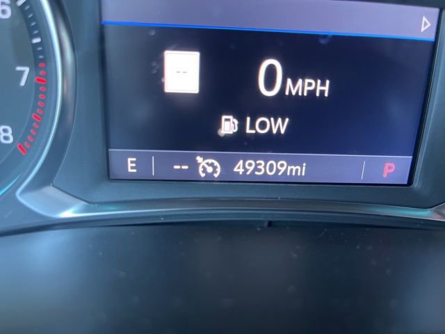 Used 2023 Chevrolet Traverse RS image 18