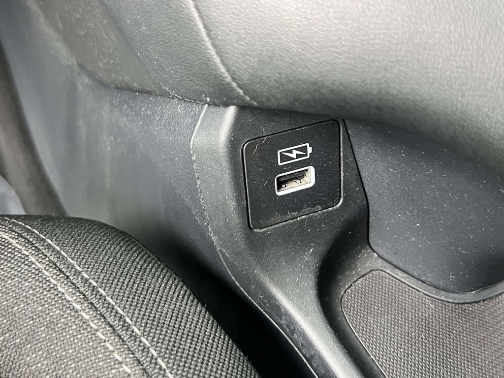 Used 2023 Honda HR-V LX image 30