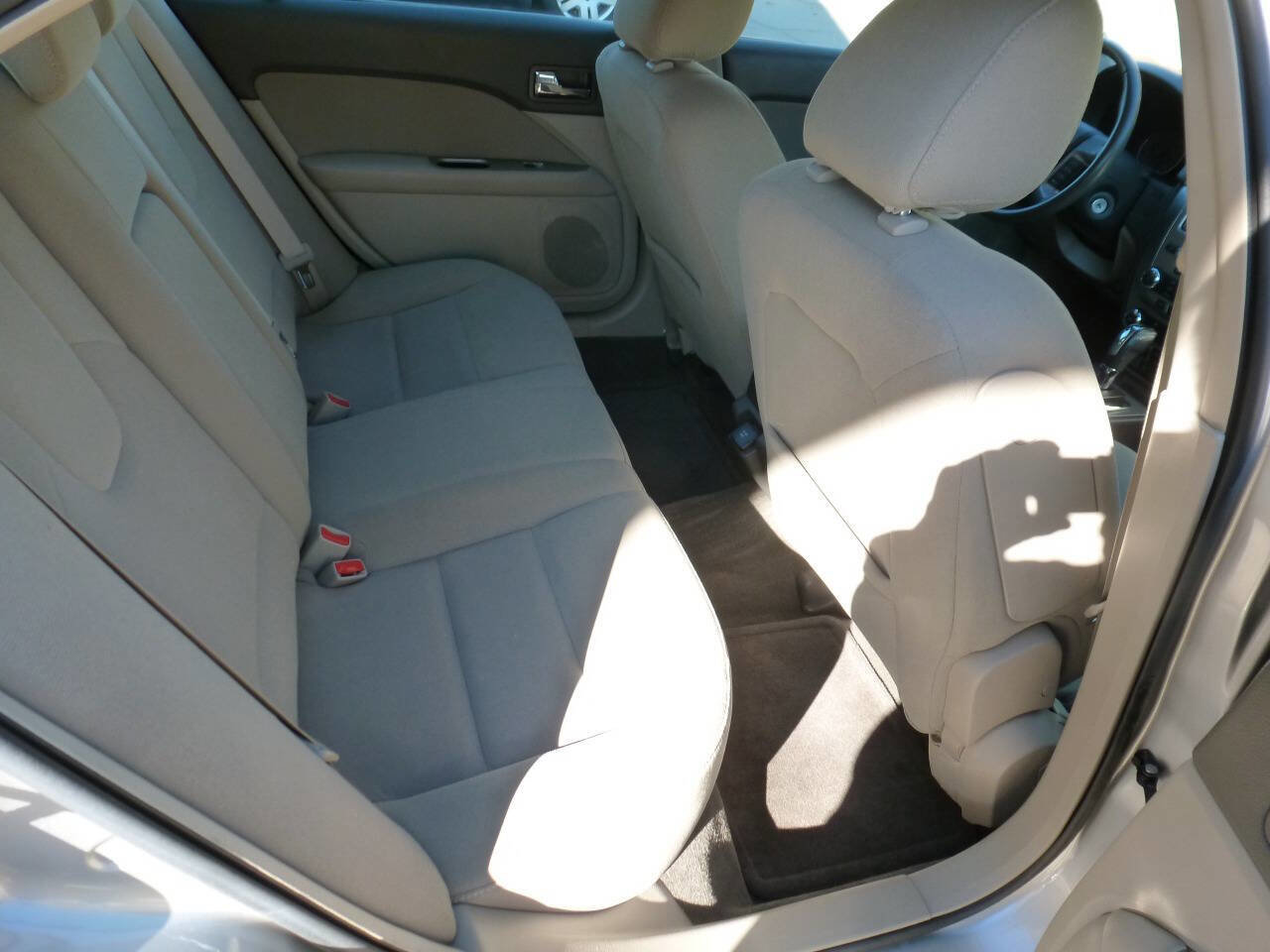 Used 2010 Ford Fusion Hybrid image 12