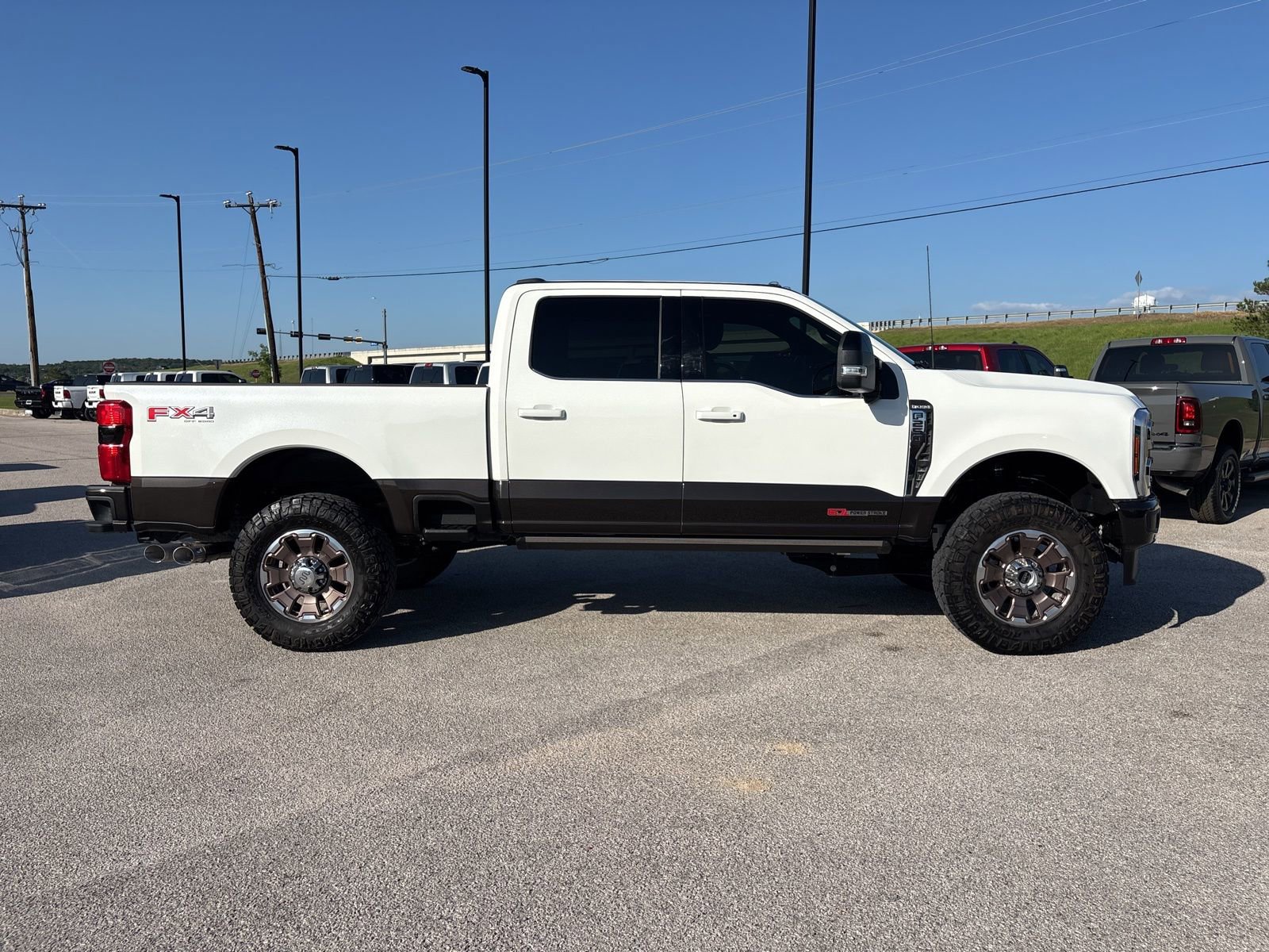 Used 2025 Ford F250 King Ranch AWD/4WD image 7