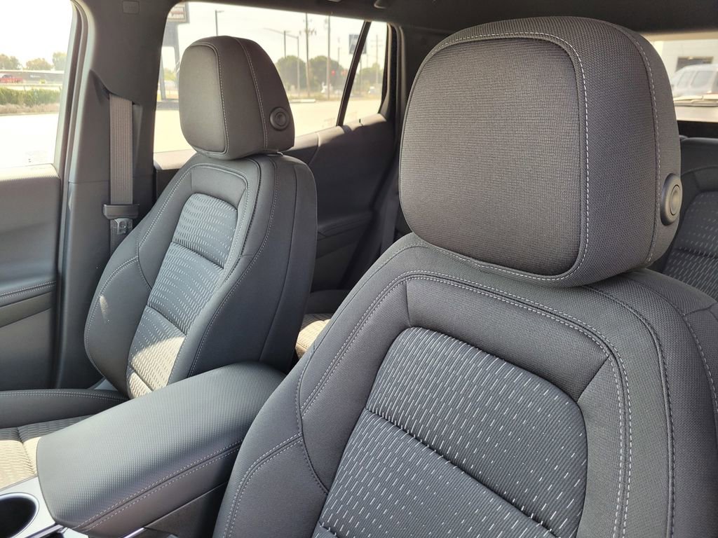 New 2026 Chevrolet Equinox LT AWD/4WD image 16