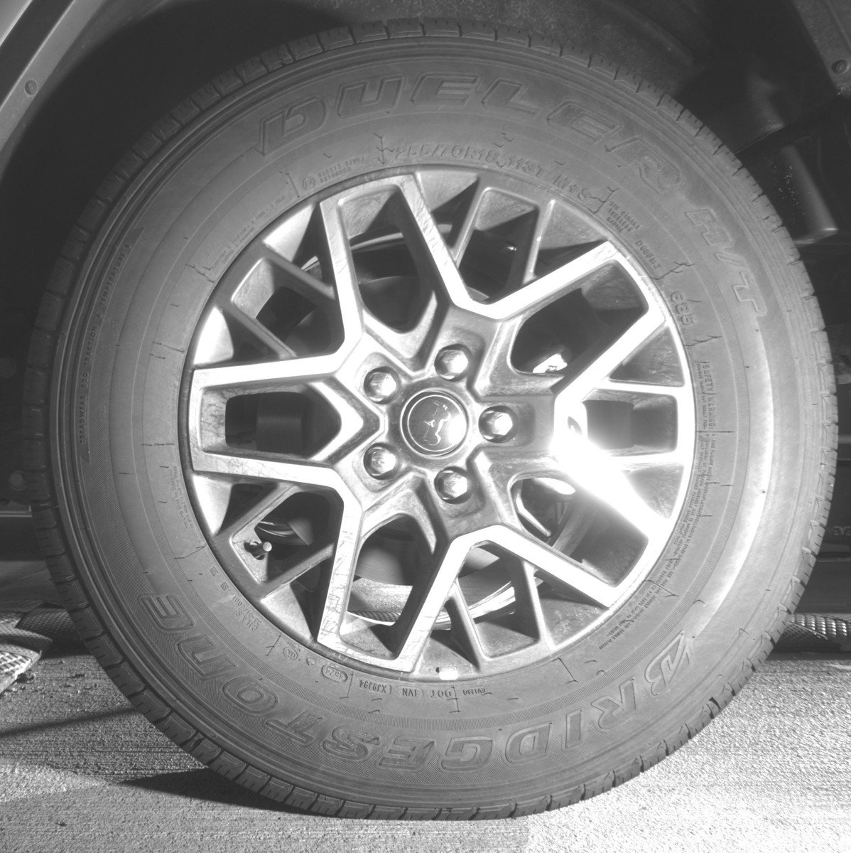 Used 2025 Jeep Wrangler Sahara image 14