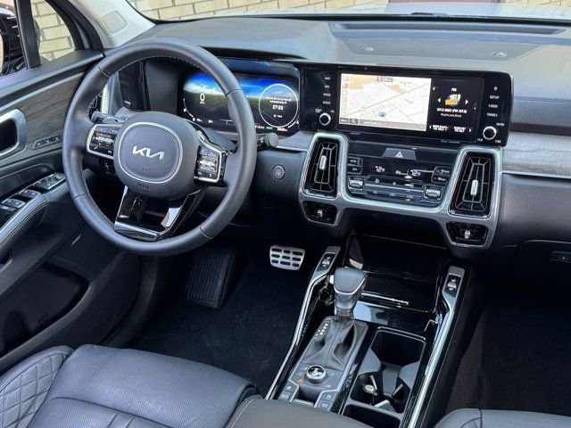 Used 2023 Kia Sorento SX Prestige AWD/4WD image 15