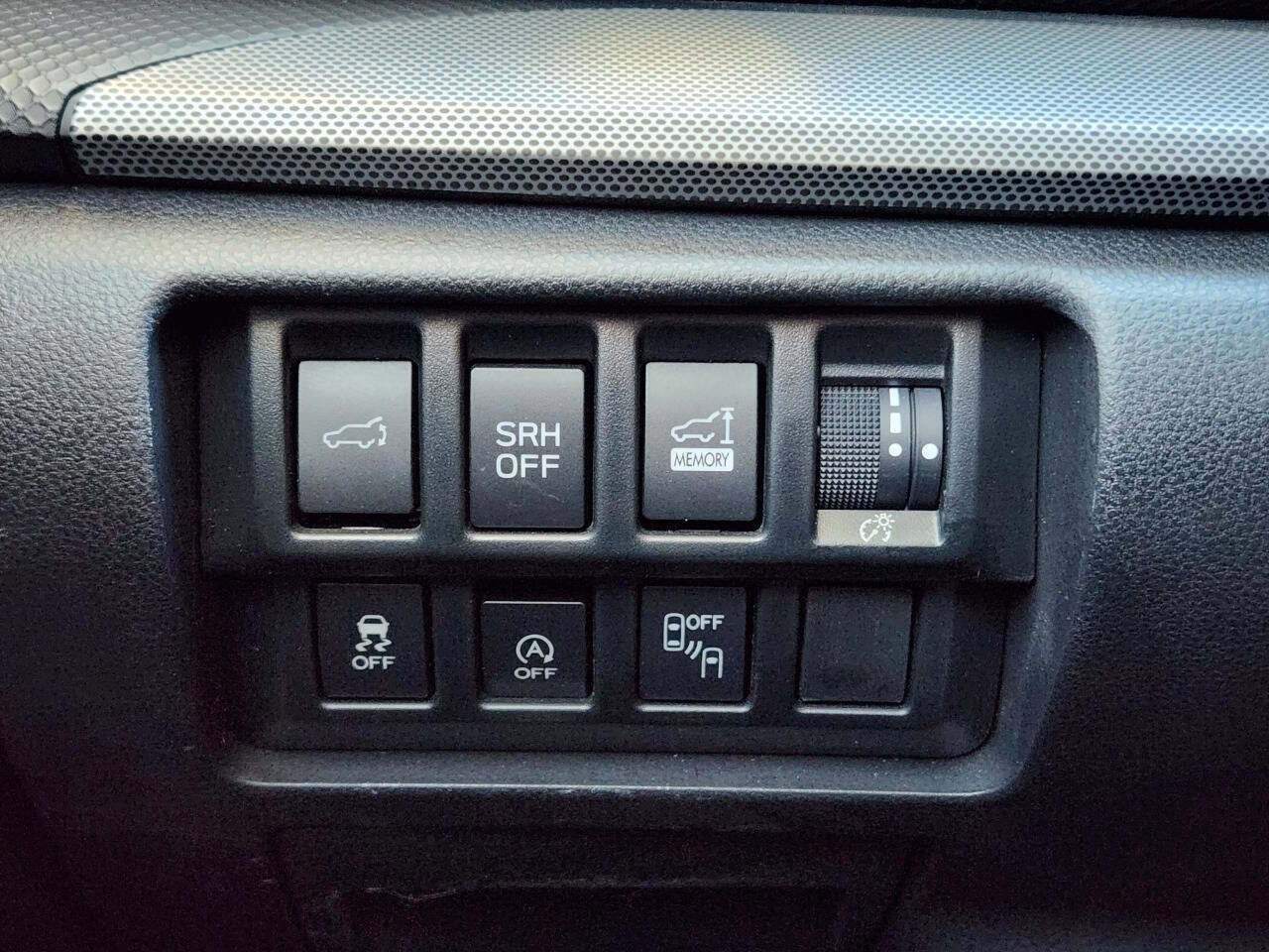 Used 2021 Subaru Forester Limited image 25